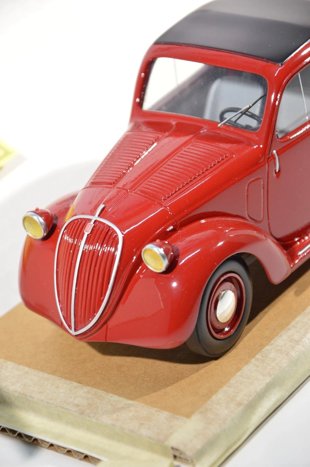 Fiat 500 Topolino Mamone scala 1:18 resina edizione limitata 300 pezzi