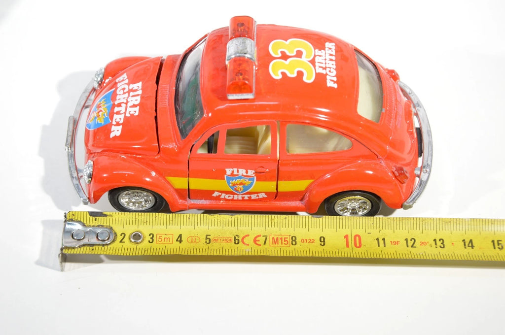 Lotto 4 maggiolini modellini a retrocarica