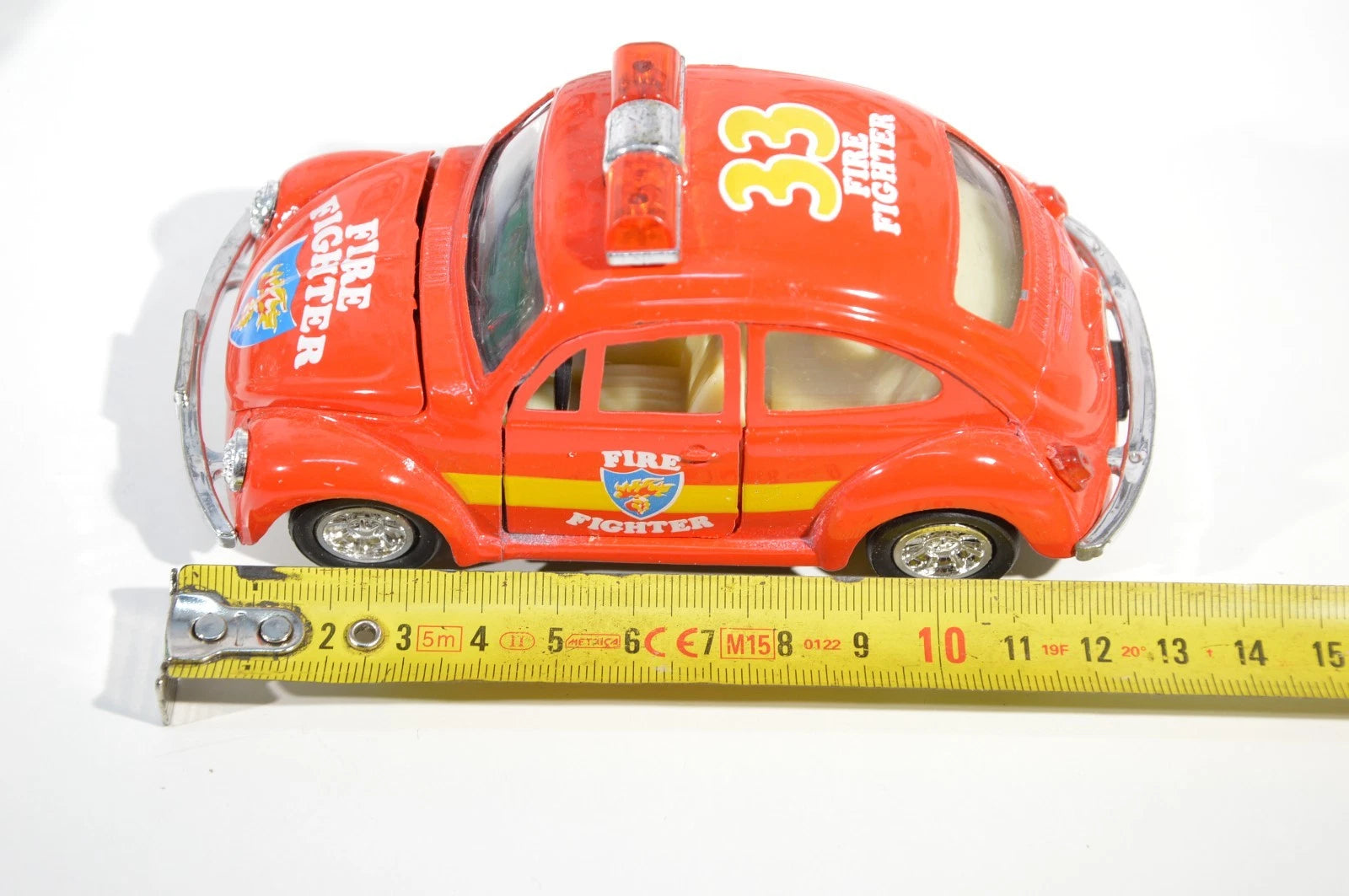 Lotto 4 maggiolini modellini a retrocarica