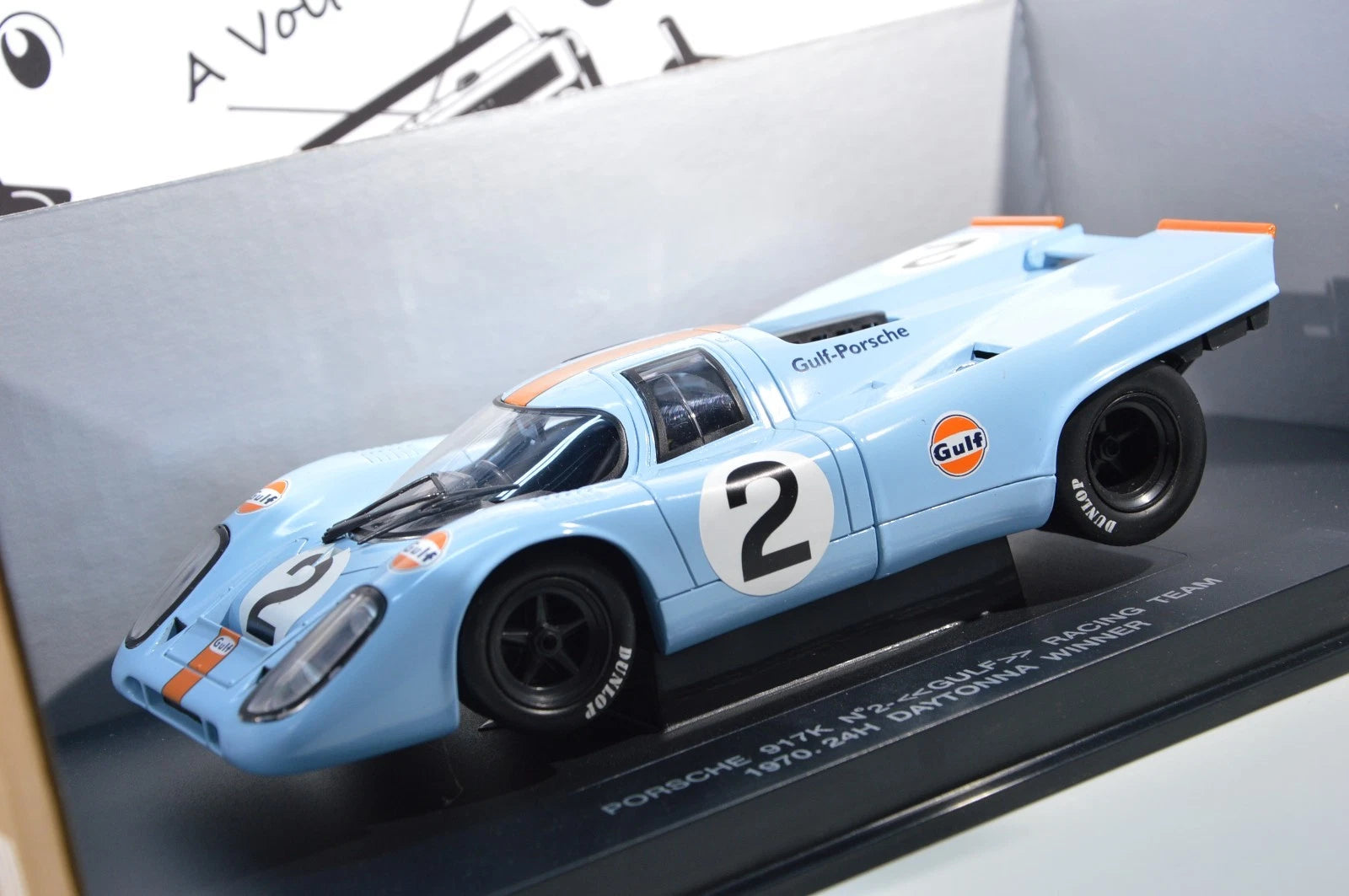 Porsche 917k n°2 Gulf racing team 1970 Universal Hobbies