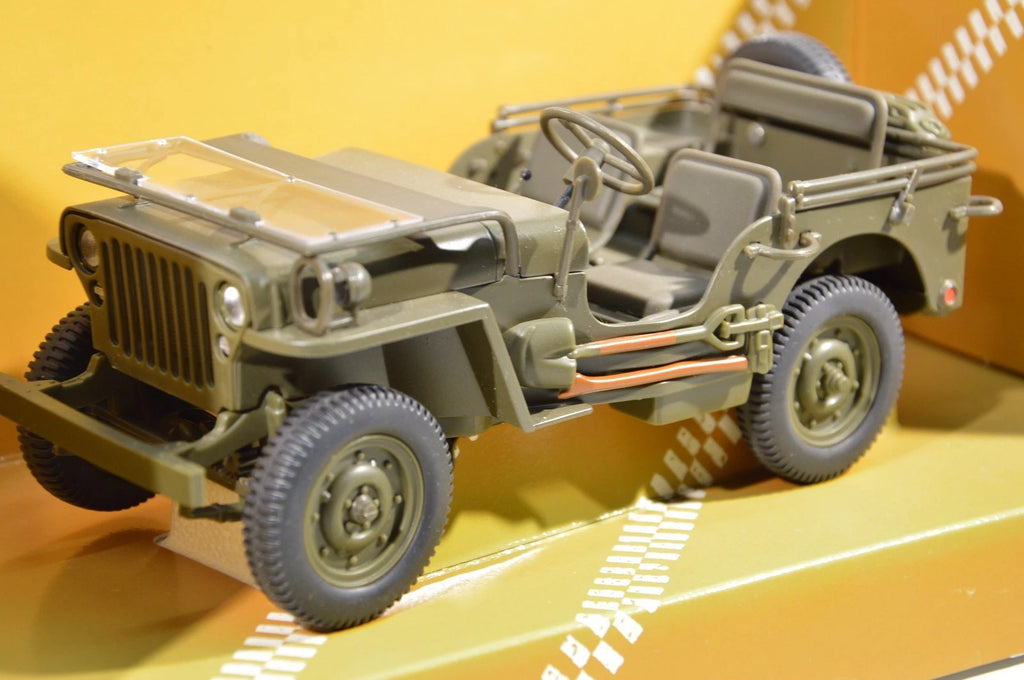 Hotchkiss M 201 Ut models scala 1:18