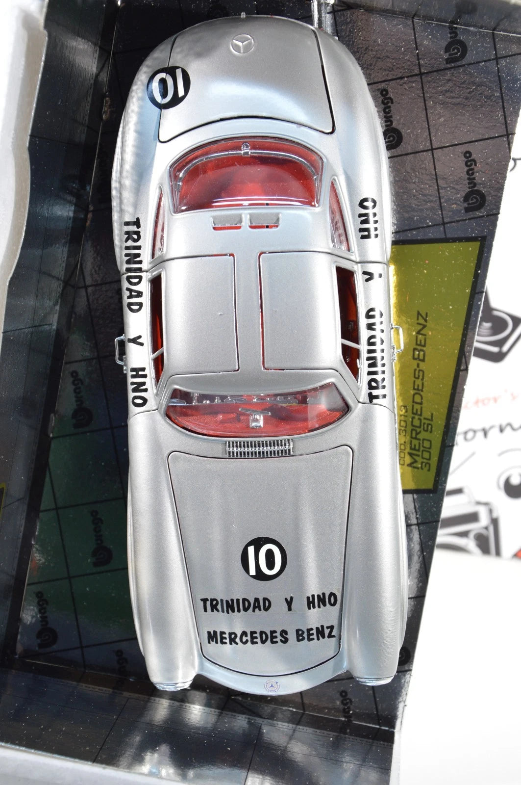 Mercedes-Benz 300 SL 1954 scala 1:18 Bburago