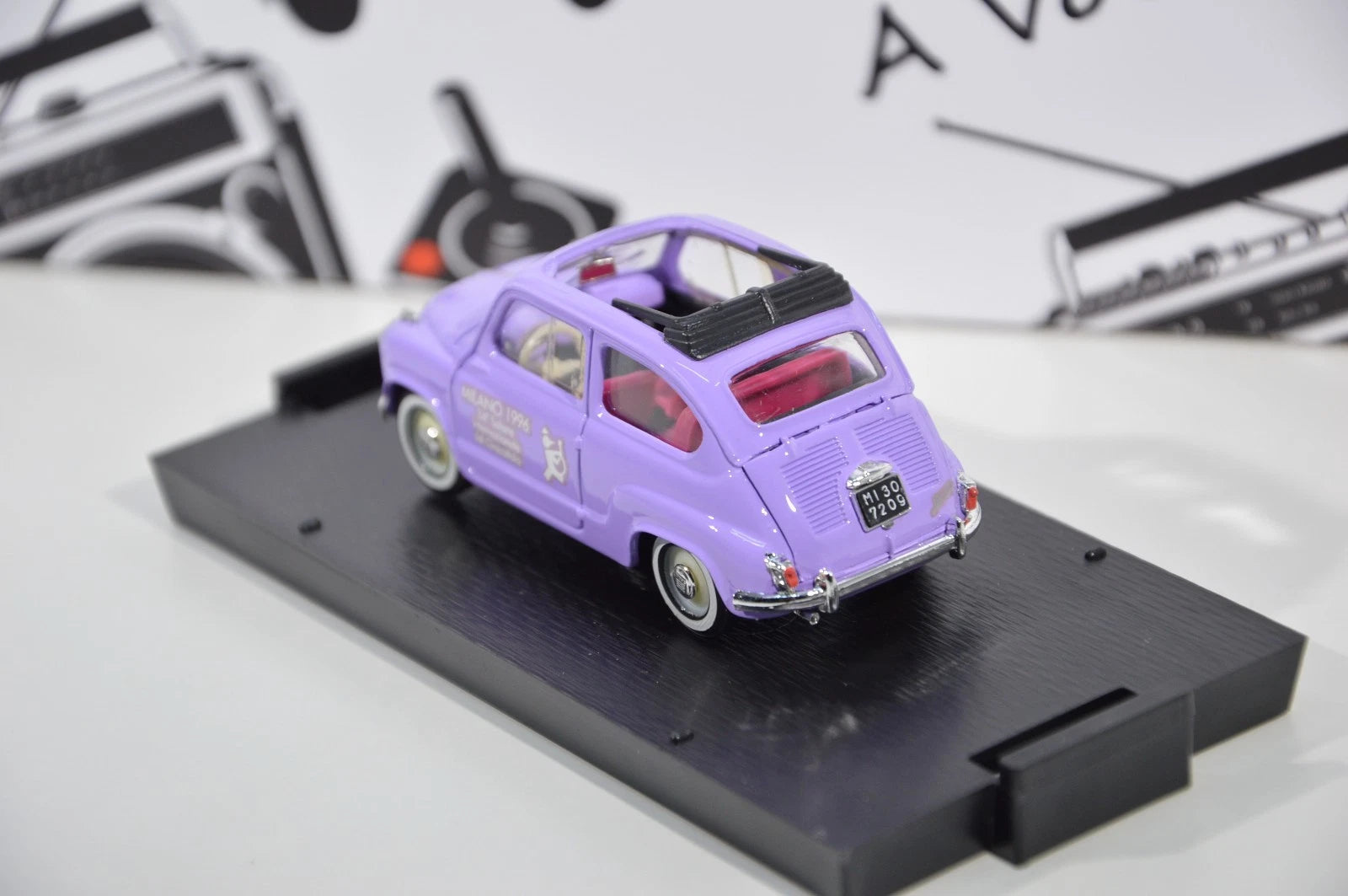 Fiat 600 salone del giocattolo di Milano